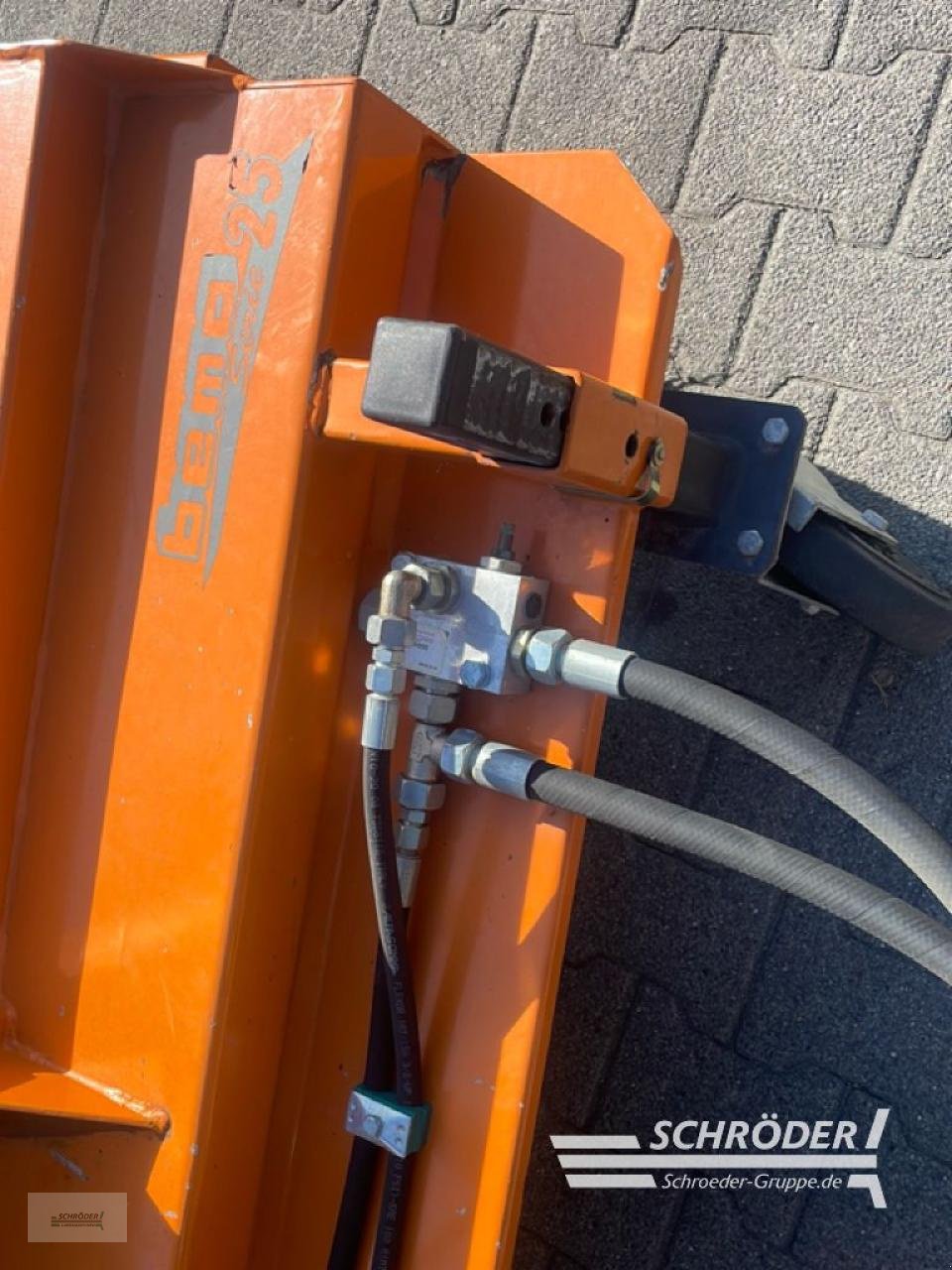 Kehrmaschine des Typs Bema SERIE 25 | 2,30 METER | MERLO AUFNAHME, Gebrauchtmaschine in Westerstede (Bild 5)